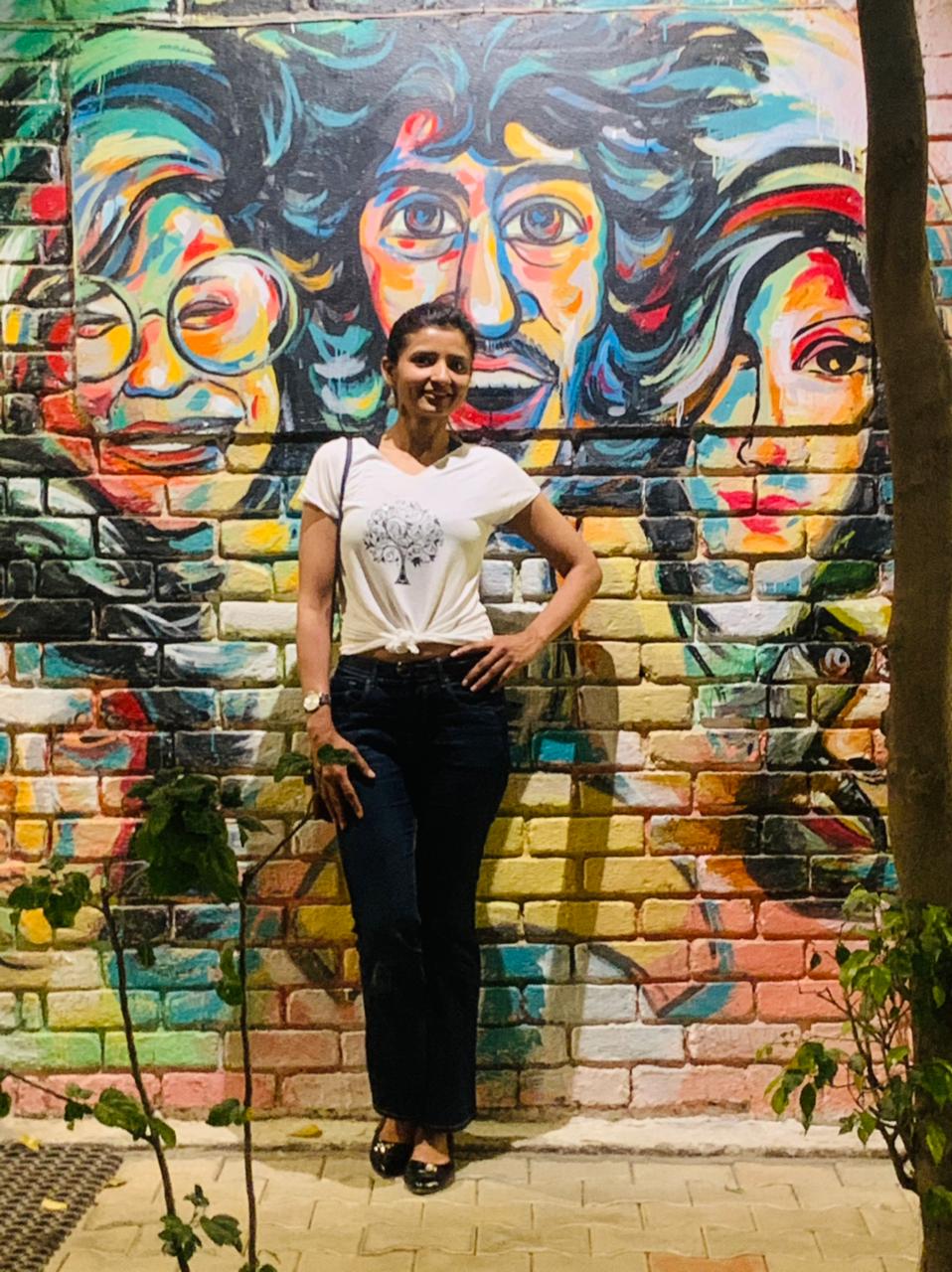 Simmi R Nakra Simmi Naresh and the art of Yoga